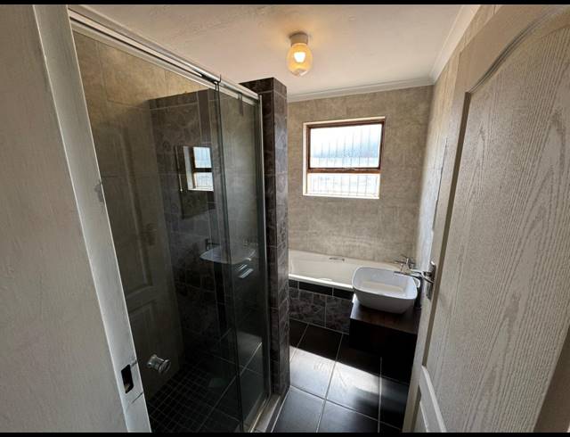 4 BEDROOM HOUSE FOR SALE IN BELHAR